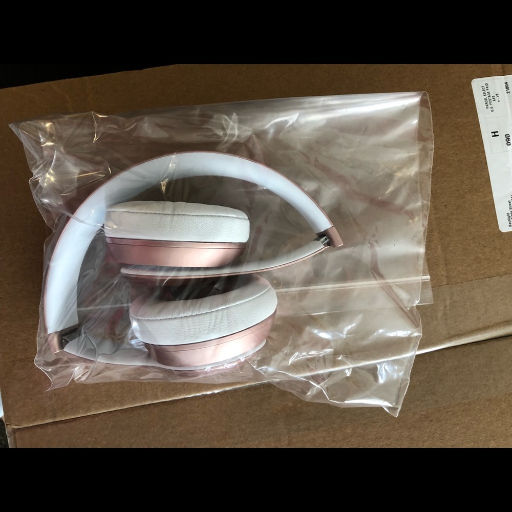 Beats solo wireless 3 - Picture 2 of 4